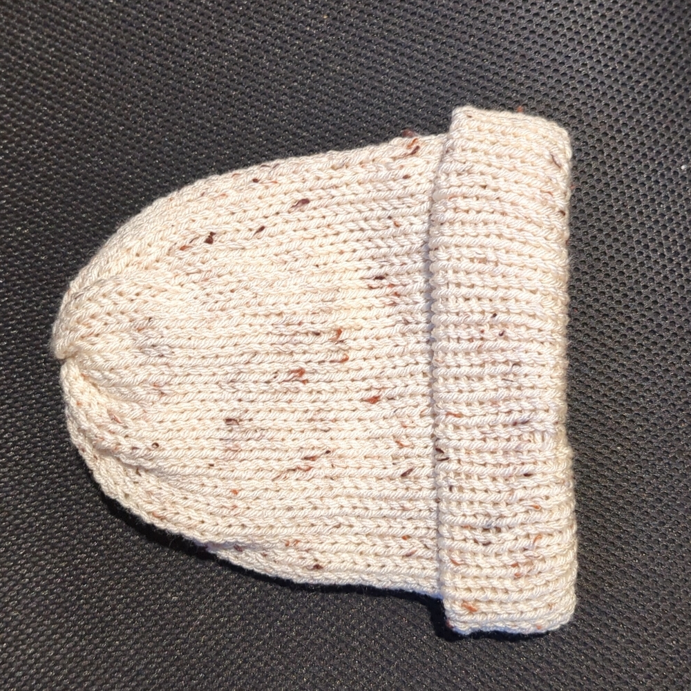 Three beanies large - Picture 2 of 4